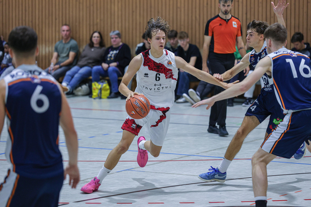 NBBL BAYER GIANTS vs Rostock Seawolves-98 | Fotos von Basketballspielen aus dem Raum NRW fotografiert von Gero Mueller-Laschet und Daniel Schaefer - Realisiert mit Pictrs.com