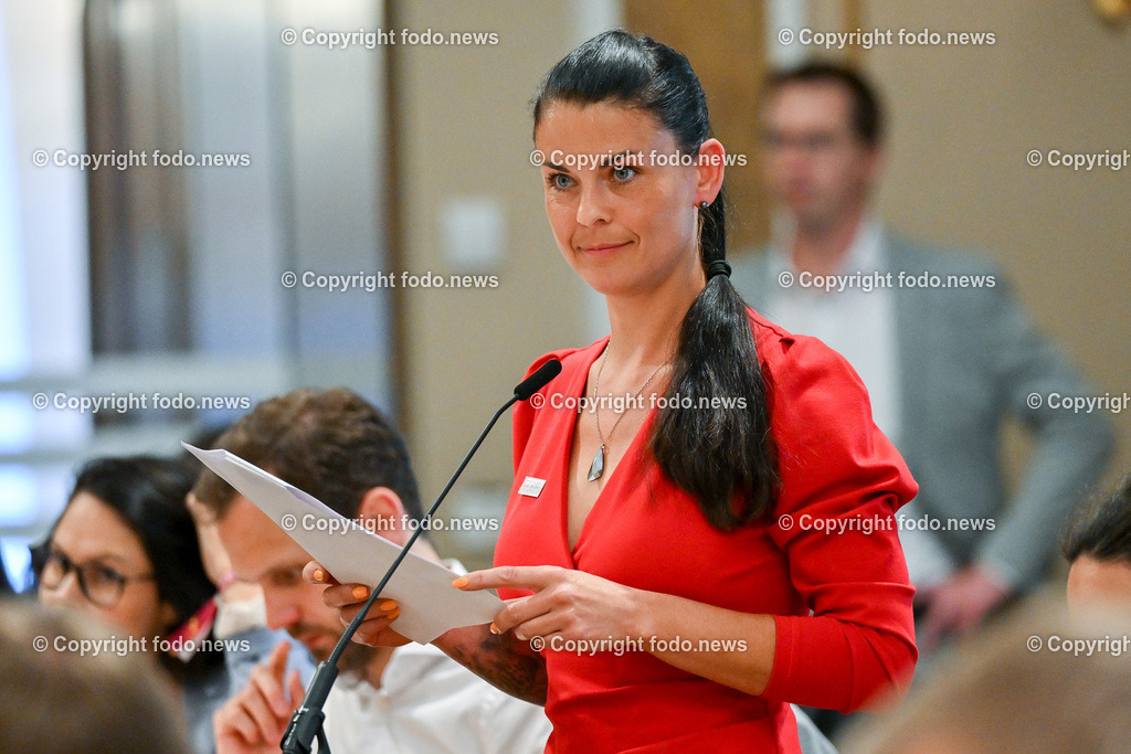 Landhaus Linz_ Promenade_ Landtagssitzung_ 15.06.2023-75 | 15.06.2023, Landhaus Linz AUT, Promenade, Landtagssitzung, im Bild Dagmar Haeusler (MFG, LAbg.)