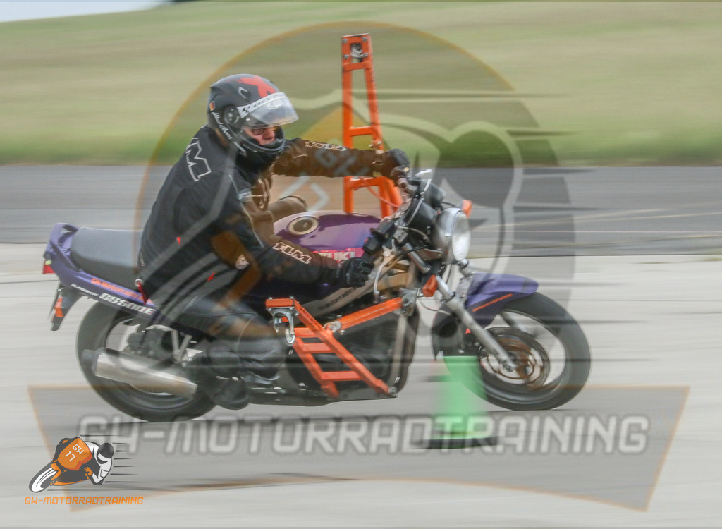 IMG_2662 | gh-motorradtraining-foto.de - Realisiert mit Pictrs.com