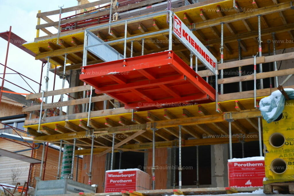 bib-lg01-baustelleneinrichtung-0159 | Nach LV-Leistungsgruppen sortierte Detailfotos über den Bau eines Hauses. Alle Hausbau-Bilder direkt vom Urheber und Autor der Website Haus-Selber-Bauen.com