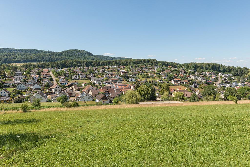 Wohnquartier | in Lupsingen, Baselland, Schweiz - Realisiert mit Pictrs.com