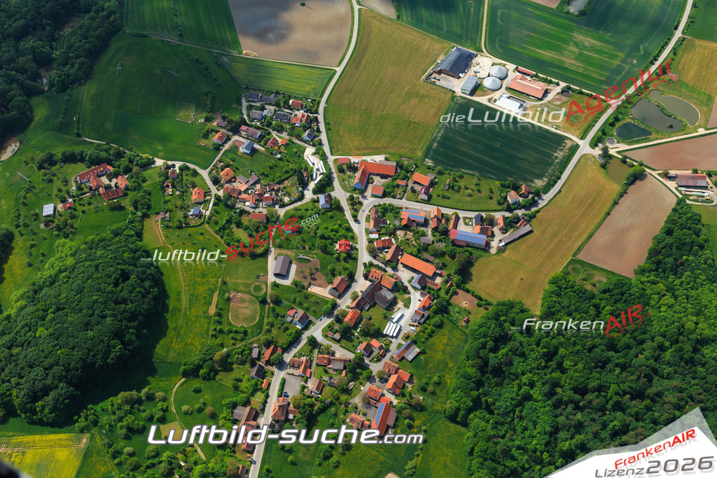 Luftbild von Nordenberg Windelsbach - Luftaufnahme wurde 2015 von https://frankenair.de mittels Flugzeug (keine Drohne) erstellt - die Geschenkidee