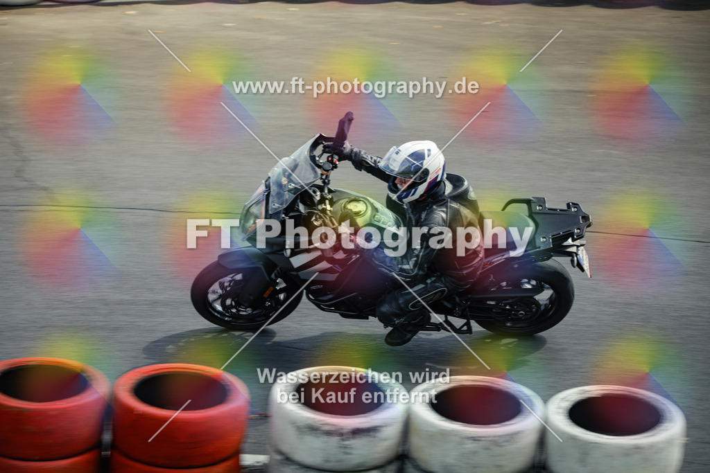 OBK_Mai_Volker_Adam-10669 | Hier findet Ihr Bilder von Touristenfahrten auf der Nürburgring Nordschleife oder von anderen Veranstaltungen die ich besucht habe. Viel Spass beim Durch Schauen 