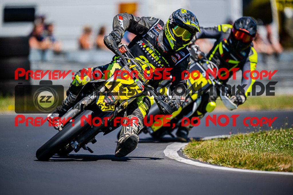 MaZZes_FotoMatrix_220703_3299 | S2