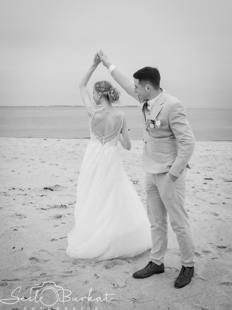20251204-0G3A8242-2 | Authentische, natürliche und emotionale Fotoshootings auf der Nordseeinsel Föhr. Als Fotografin halte ich deine schönsten Momente in einzigartigen Neugeborenen-, Familien-, Paar- und Einzelshootings fest. Jetzt einen Termin vereinbaren!