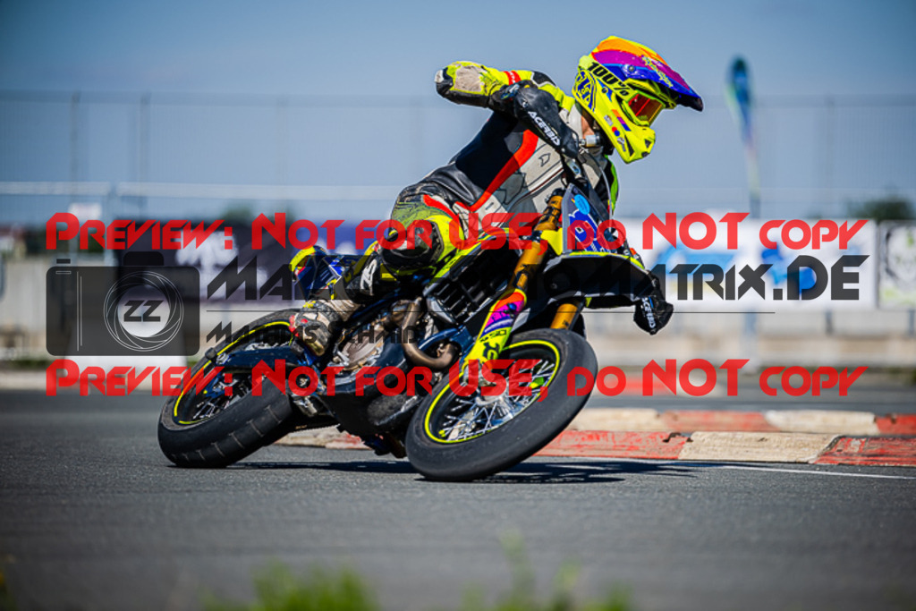 MaZZes_FotoMatrix_220903_0950 | S3