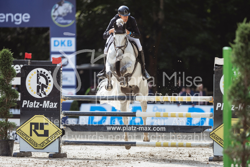 240914_OWLCh_AmateurM-535 | Deine schönsten Turniermomente als professionelle Fotos! Entdecke hochwertige Pferdesport-Fotografie im Online-Shop. Jetzt Fotos finden & bestellen!