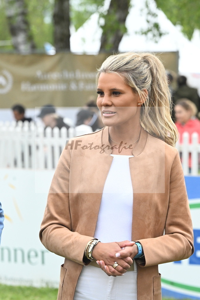 Anrecht_11231189 | Anrecht - Realisiert mit Pictrs.com