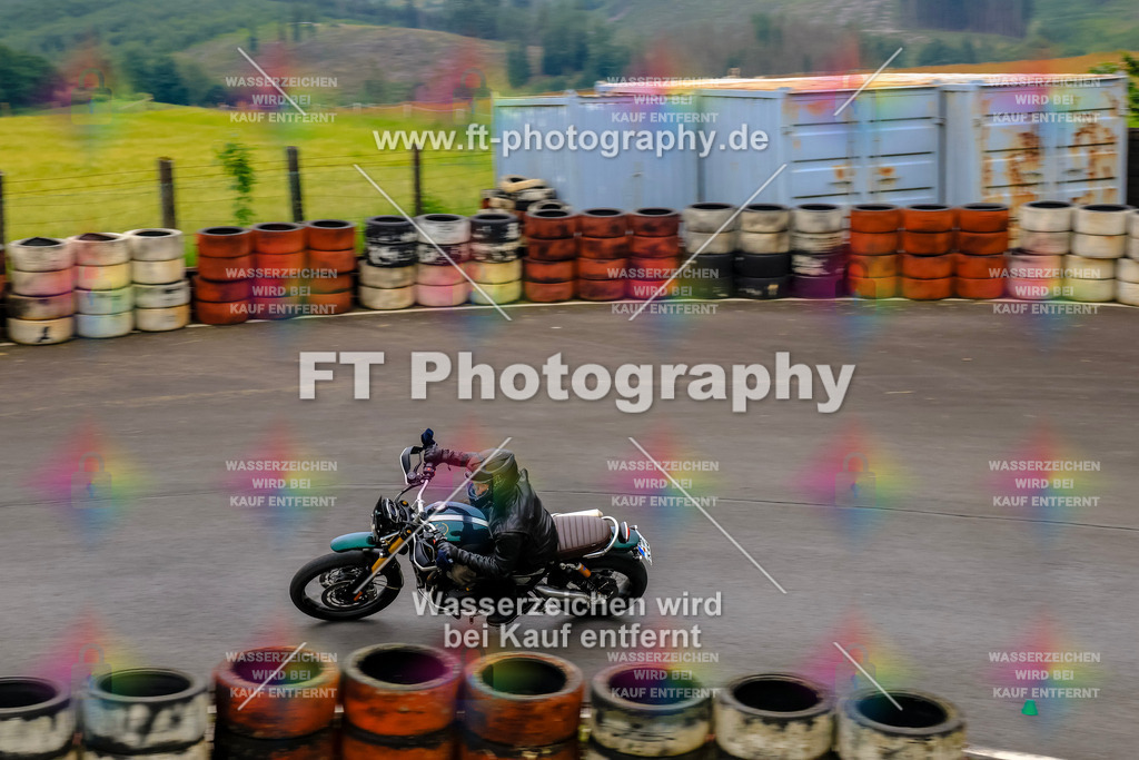 OBK-5877 | Hier findet Ihr Bilder von Touristenfahrten auf der Nürburgring Nordschleife oder von anderen Veranstaltungen die ich besucht habe. Viel Spass beim Durch Schauen 