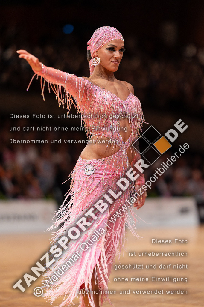 20230812-14730 | Hier finden Sie Tanz Bilder vom Latein und Standard Formationen tanzen. Sportbilder vom Tanzsport. Schöne Fotos und von Weltmeisterschaft, Europameisterschaft, Bundesliga, Regionalliga, Oberliga und Landesliga sowie von GOC Stuttgart, DanceComp, WM Bremen