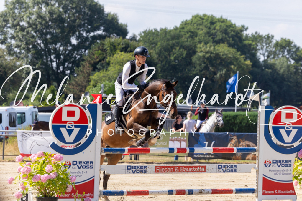 7I8A1390 | melanie-engelhardt-photography - Realisiert mit Pictrs.com