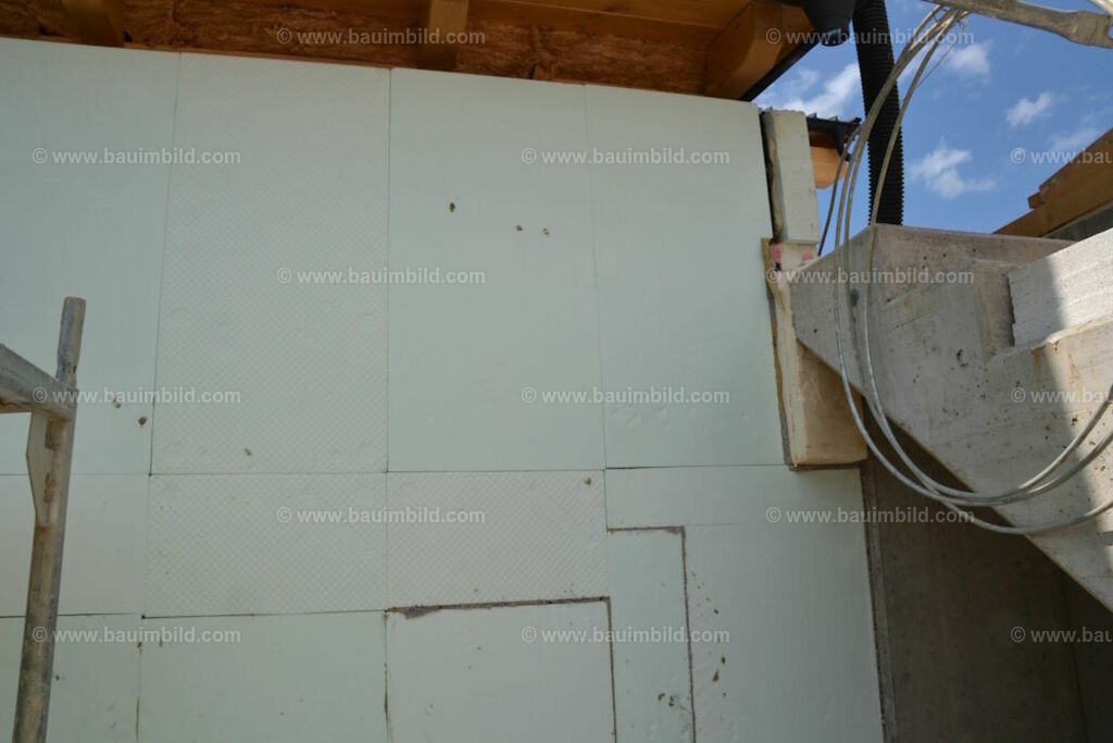 bib-lg18-putzarbeiten-0222 | Nach LV-Leistungsgruppen sortierte Detailfotos über den Bau eines Hauses. Alle Hausbau-Bilder direkt vom Urheber und Autor der Website Haus-Selber-Bauen.com