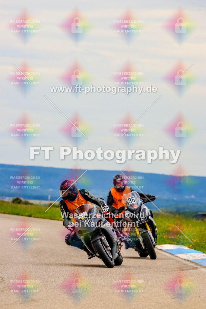 MotoTeam-2950 | Hier findet Ihr Bilder von Touristenfahrten auf der Nürburgring Nordschleife oder von anderen Veranstaltungen die ich besucht habe. Viel Spass beim Durch Schauen 