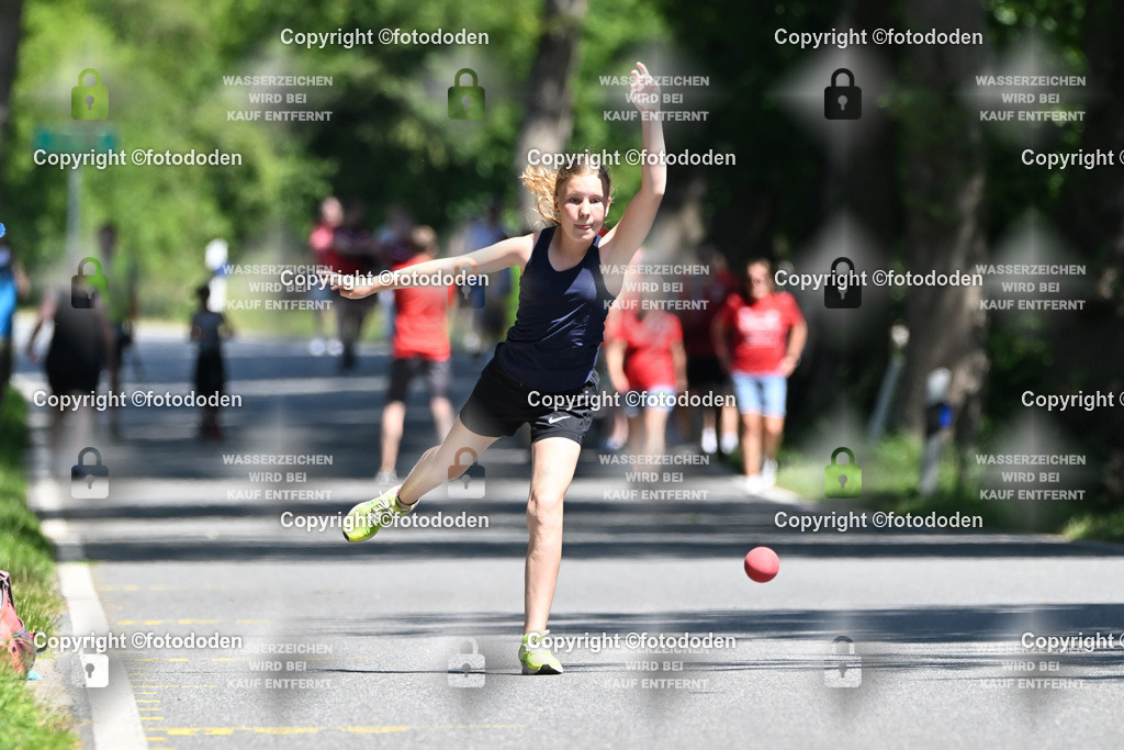 DSC_1149 | Fenna Fröhling / Collrunge BW / wJD Gummi