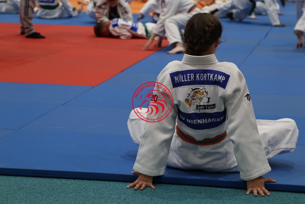 IMG_7572 | Fotos vom Adler Cup - Pictures from Adler Cup

Hier findet Ihr alle Eindrücke und großen Momente der Adler Cup Wochenenden. Here you will find all impressions and great moments of the Adler Cup weekends. - Realisiert mit Pictrs.com