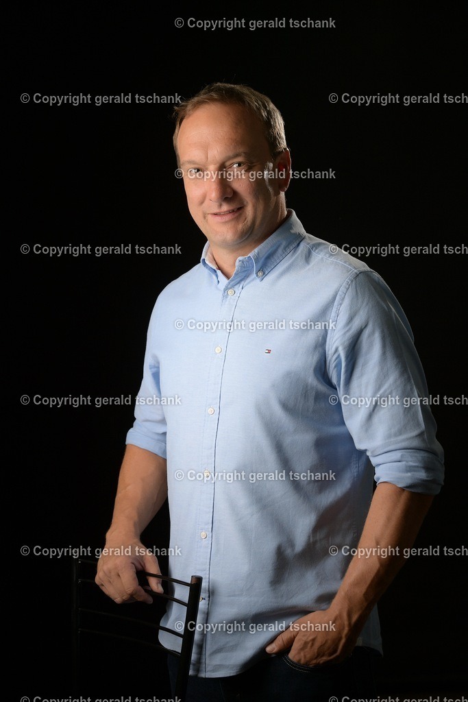 DSC_2347 | Wählen Sie hier bitte Ihr bestes Foto aus, mit diesem Bild wird Ihr Set produziert. Sollten Sie kein Bild wählen oder mehrere suchen wir das Beste aus!