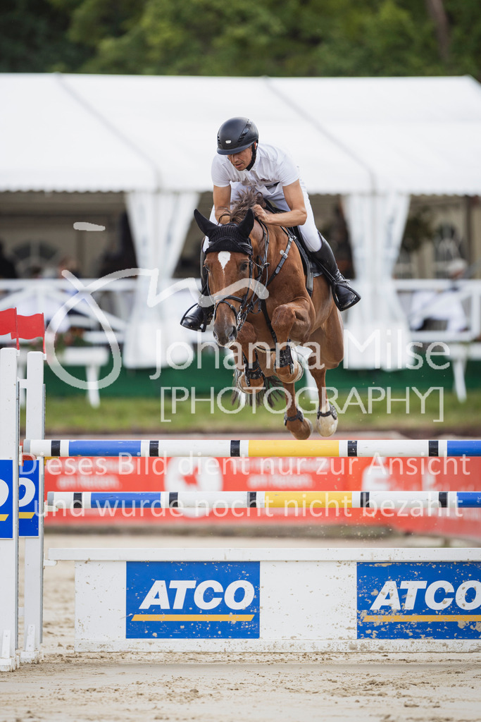 250711_BHO_2Ph-M2-2-813 | Deine schönsten Turniermomente als professionelle Fotos! Entdecke hochwertige Pferdesport-Fotografie im Online-Shop. Jetzt Fotos finden & bestellen!