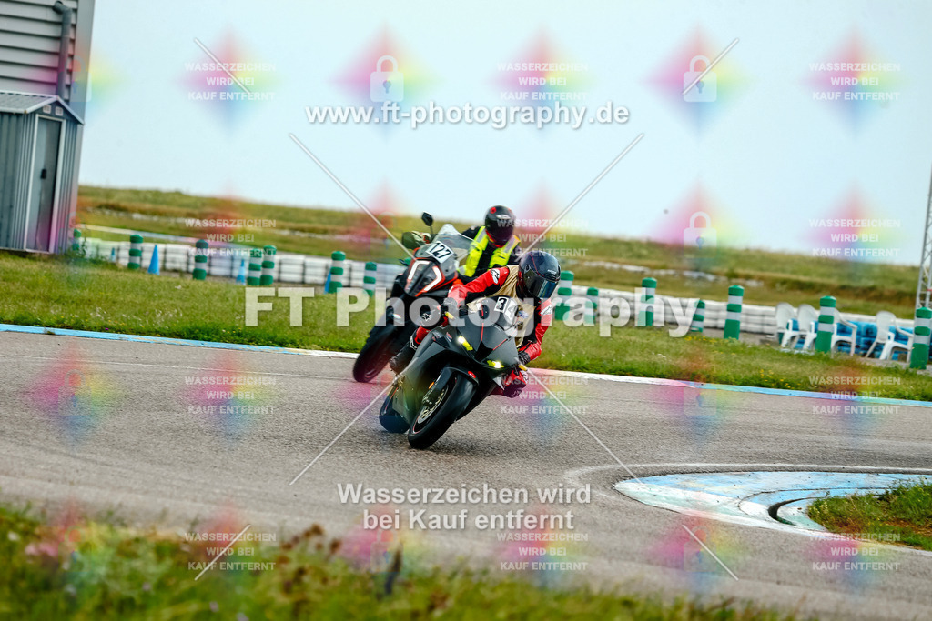 Chambley Juli-1505 | Hier findet Ihr Bilder von Touristenfahrten auf der Nürburgring Nordschleife oder von anderen Veranstaltungen die ich besucht habe. Viel Spass beim Durch Schauen 