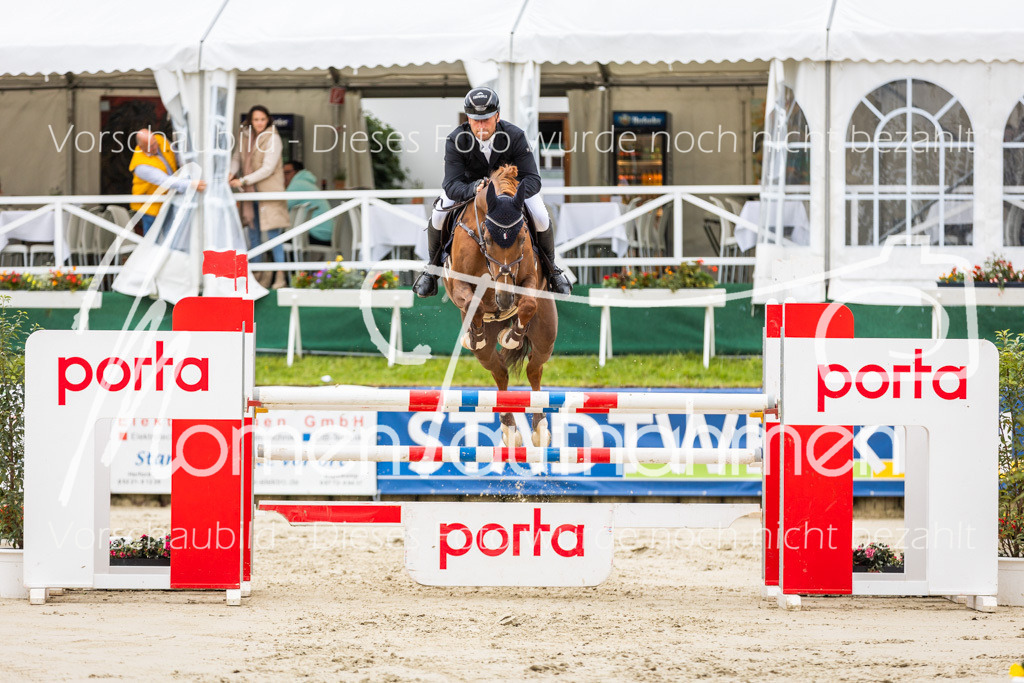 BHO-2PhSpr-M-5-2065 | MomenTaufnahmen Pferdesportfotos