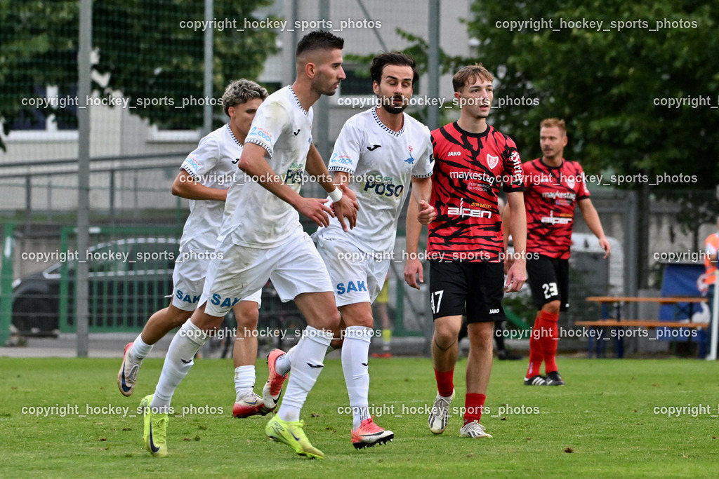 SAK vs. ATUS Ferlach | Jubel SAK Mannschaft, #7 Hrvoje Jakovljevic SAK, #20 Marko Huc SAK, #47 Jano Maria Candussi ATUS Ferlach, SAK vs. ATUS Ferlach, SAK vs. ATUS Ferlach am 01.08.2025 in Klagenfurt (Sportpark Welzenegg), Austria, (Photo by Bernd Stefan)