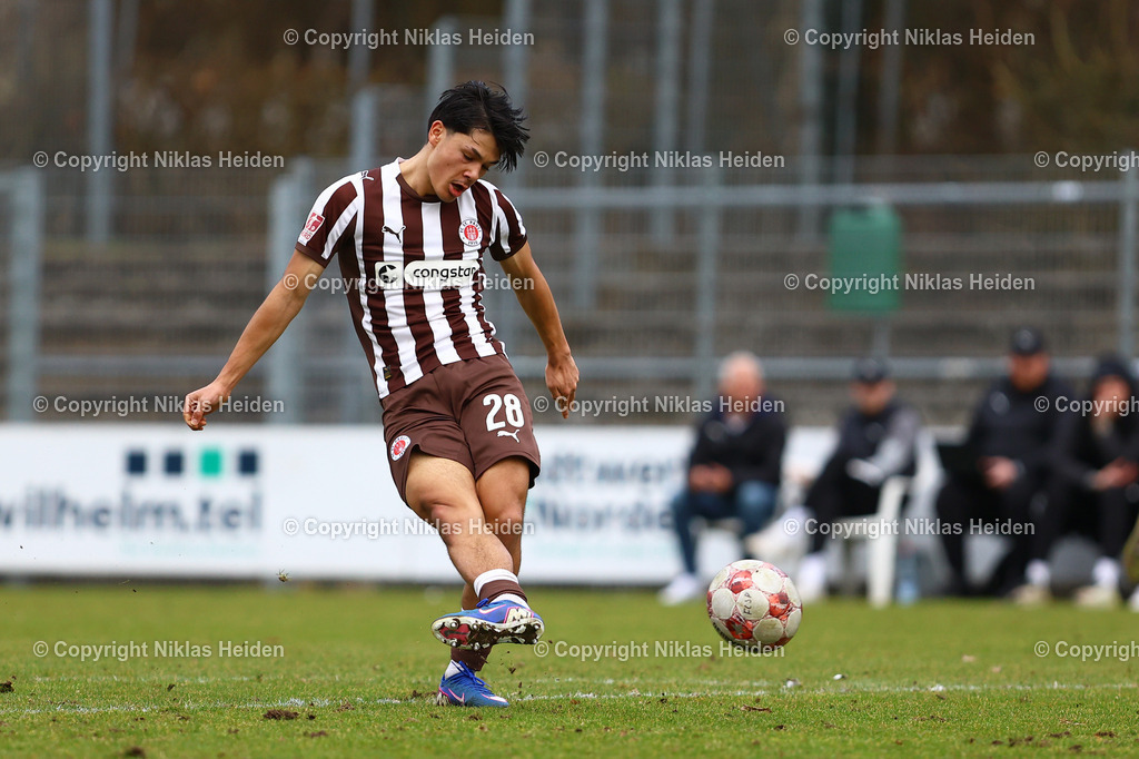 NH_FCStPauliU23_BWLohne_RegionalligaNord_01032026 | #28 Nick Schmidt (FC St. Pauli U23)Fußball I Herren I Regionalliga Nord I Saison 2025-2026 I 24. Spieltag I FC St. Pauli U23 - Blau-Weiß Lohne I 01.03.2026 I Edmund-Plambeck-Stadion