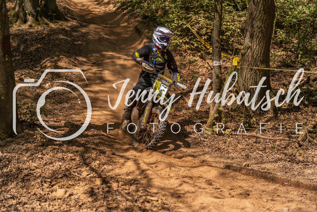 JHF.ECHT.3h.Sonntag.660 | jennyhubatsch-endurofotografie