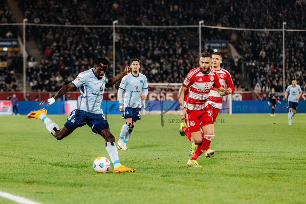 2. Bundesliga, Saison 2023/24, 25. Spieltag: Fortuna Düsseldorf - Hamburger SV | Düsseldorf, 08.03.2024: 2. Bundesliga, 25. Spieltag, Fortuna Düsseldorf gegen Hamburger SV in der Merkur Spiel-Arena in Düsseldorf. Foto: sportfotografie.ms | Markus Paletta - Realisiert mit Pictrs.com