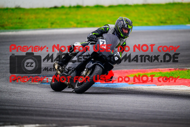 MaZZes_FotoMatrix_240614_6007705_6008 | INST