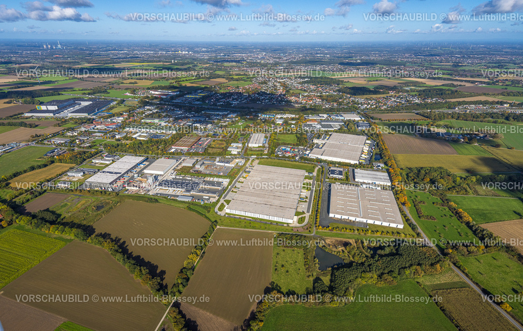 Hamm241007903 | Luftbild, Gewerbegebiet Rhynern Hamm 2, Werler Straße Oberallener Weg, Blick zum EDEKA Zentrallager Hamm, Fernsicht und blauer Himmel mit Wolken, Stadtbezirk Rhynern, Hamm, Ruhrgebiet, Nordrhein-Westfalen, Deutschland
