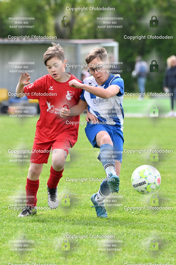 DSC_0249 | TSV Holtrop (rot) - TuS Holtriem I (blau,weiß) 