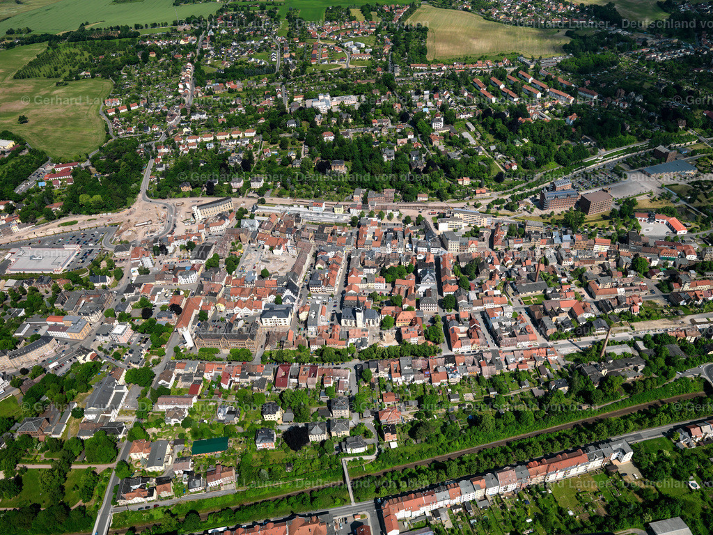 3002476 | Online-Shop für Luftbilder aus Deutschland. Seit über 45 Jahren baut Gerhard Launer das Luftbildarchiv mit unterschiedlichsten Themen stetig weiter aus.