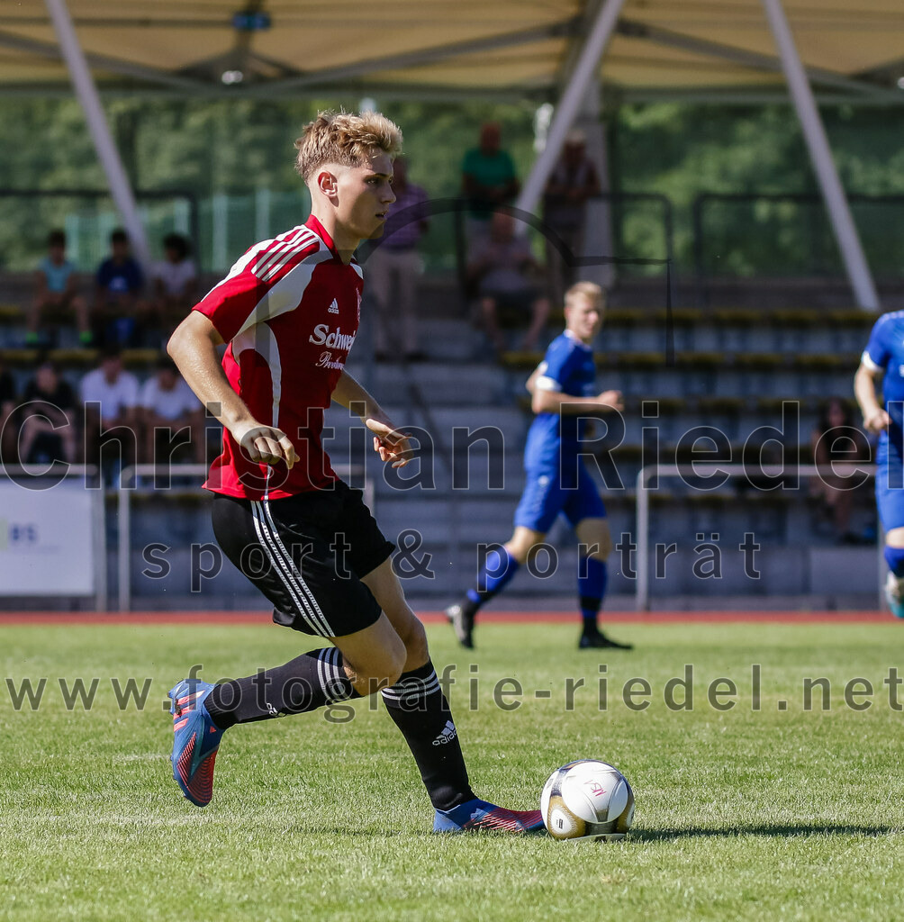 2023-09-16_023_SG_Markt_Schwaben_gegen_ASV_Glonn | Markt Schwaben, Deutschland, 16.09.2023:
Fußball, Kreisklasse 2023 / 2024, 5. Spieltag, (SG) Markt Schwaben gegen ASV Glonn, Endergebnis: 3:0

Maximilian Wagner (SG Markt Schwaben, #5)

Foto: Christian Riedel / fotografie-riedel.net