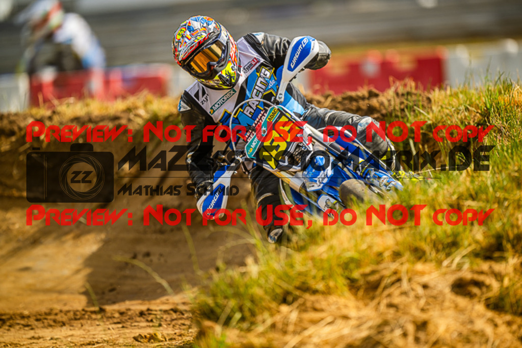 MaZZes_FotoMatrix_230701_7900 | S2