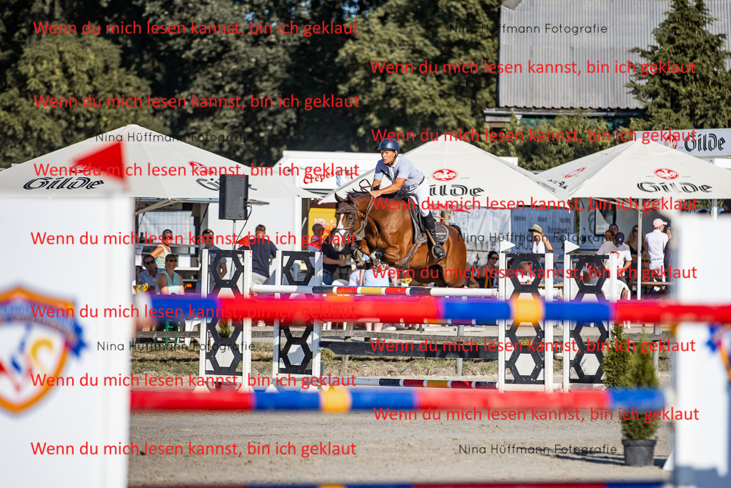 BK1A8657 | Turnierbilder Turnierfotos Nina Hüffmann Turnierfotografie Pferdefotografie Tierzeichnung Haustierzeichnung Pferdezeichnung Hundezeichnung Videograf  - Realisiert mit Pictrs.com