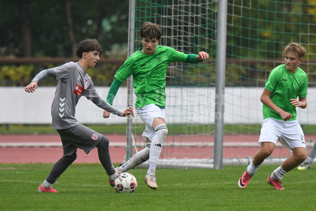 SpVgg GW U15 : Jahn Regensburg | Ha-Ri; Sportfotografie Ha-Ri; Sporfotografie Harry Rindler; Sport Deggendorf; Sportbilder Deggendorf; Sportfotos Deggendorf; Sportfotos Niederbayern; Sportbilder Niederbayern; Amateursport Niederbayern; Bayern;  - Realisiert mit Pictrs.com