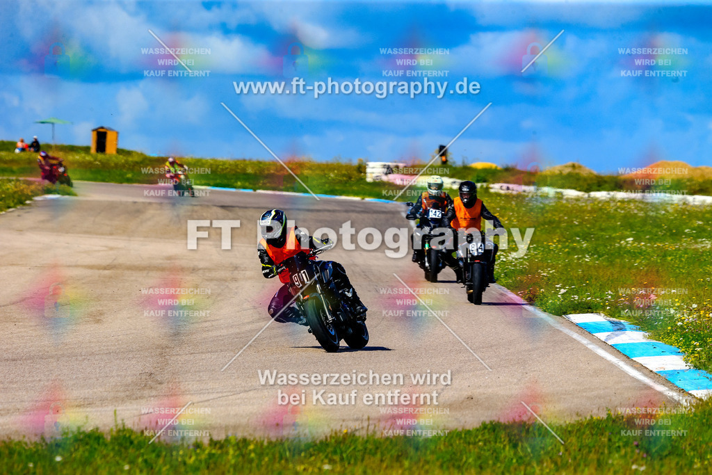 091-5906 | Hier findet Ihr Bilder von Touristenfahrten auf der Nürburgring Nordschleife oder von anderen Veranstaltungen die ich besucht habe. Viel Spass beim Durch Schauen 