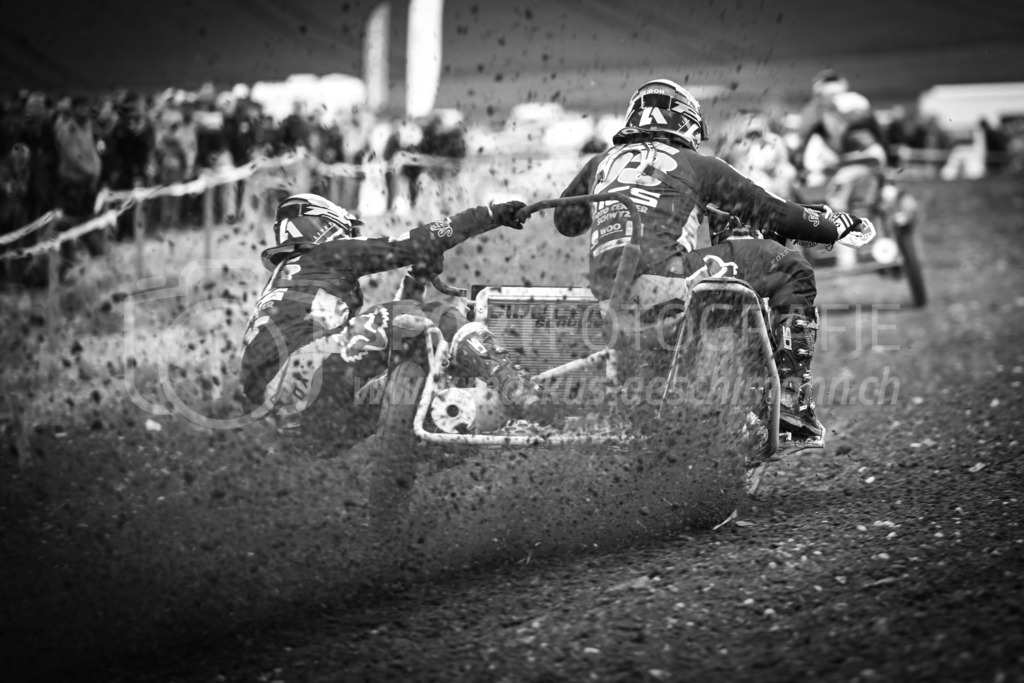 Motocross Schlatt bei Winterthur - 30. April 2023 | #93 Heinzer Marco / Betschart Ruedi aus Illgau (CH) in der Kategorie Seitenwagen am Motocross Schlatt bei Winterthur, 30. April 2023. 
Instagram: @mx_schlatt | @mc_wila | @sam_schweiz
Bild: Sportfotografie Markus Aeschimann | www.markus-aeschimann.ch - Realisiert mit Pictrs.com