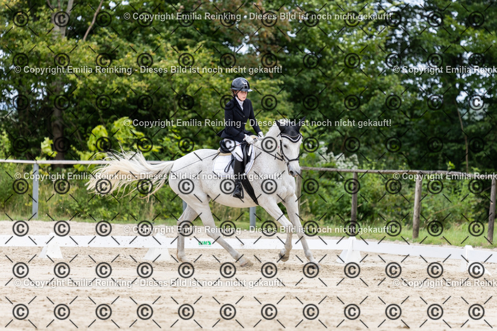 CL5A4574 | Emilia Reinking Fotografie - Realisiert mit Pictrs.com