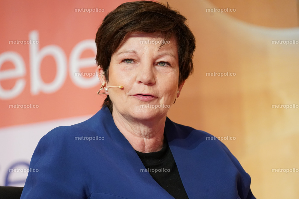 Ursula Weidenfeld (2) | Metropolico