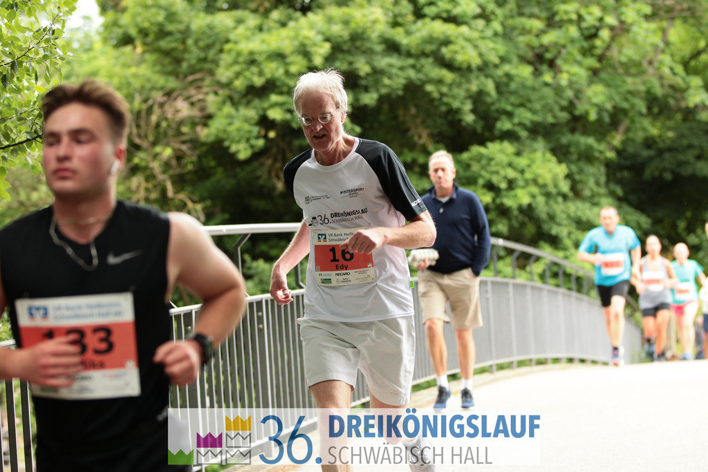 VR Bank Hauptlauf 10km | 3königslauf 2022 VR Bank Hauptlauf - Realisiert mit Pictrs.com