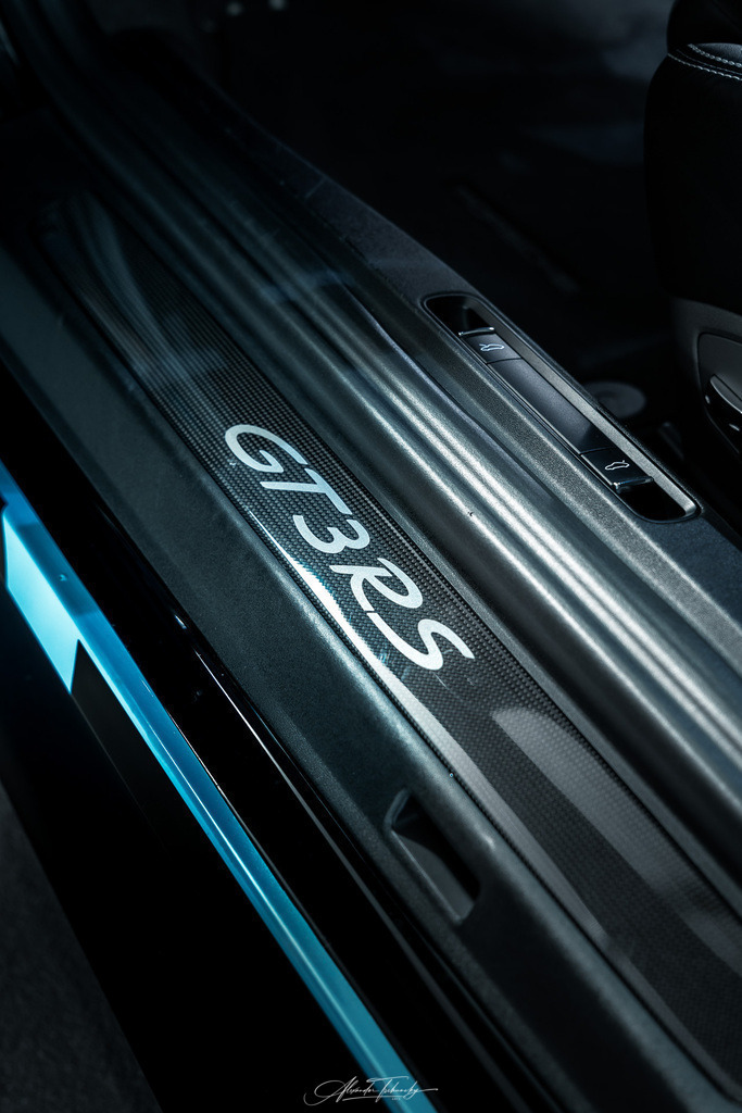 R6AT0480 _Alexander Tschuncky | Entdecken Sie die faszinierende Welt von Alexander Tschuncky Arts: Kreative Fotografie, atemberaubende Automobilkunst und hochwertiger Bilderdruck. Lassen Sie sich inspirieren! - Realisiert mit Pictrs.com
