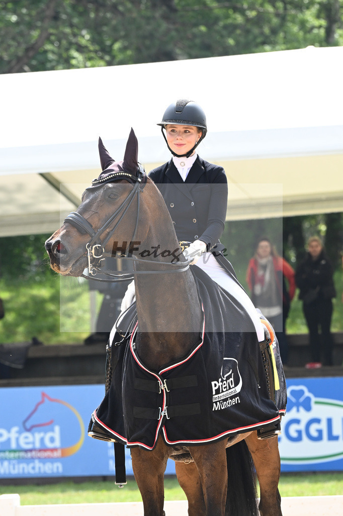 Ritzinger_Just Perfect_12240188 | hf-fotografie - Realisiert mit Pictrs.com