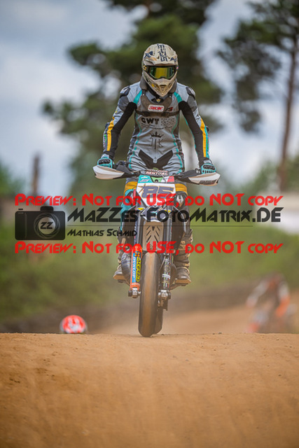 MaZZes_FotoMatrix_220528_5915 | Fotograf Mathias Schmid
Sportfotograf,
Eventfotograf,
Hochzeitsfotograf,
Portraitfotograf