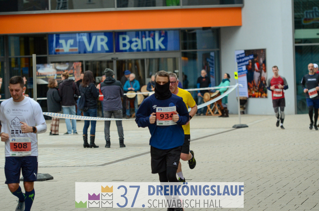 VR Bank Hauptlauf 10000m | 3 Koenigslauf 2023 - Realisiert mit Pictrs.com