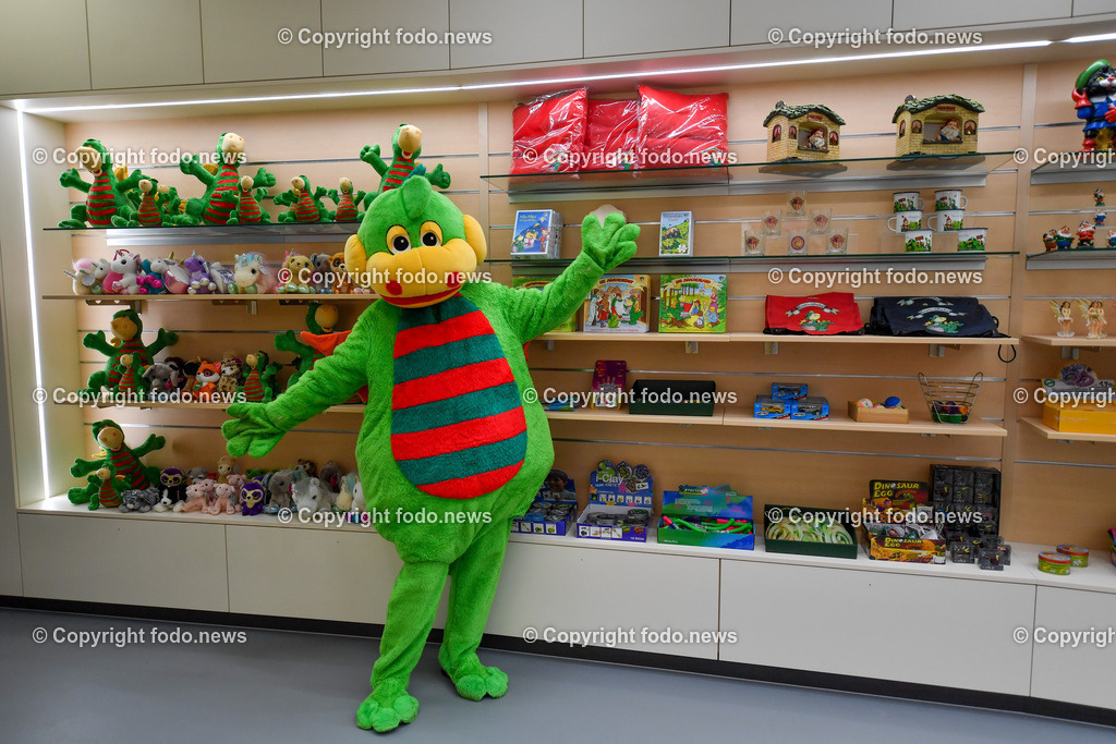 Pöstlingberg_ Grottenbahn_ 21.02.2023-42 | 21.02.2023, Poestlingberg, Grottenbahn, AUT, Grottenbahn, Poestlingberg im Bild Sebastian im neuen Shop