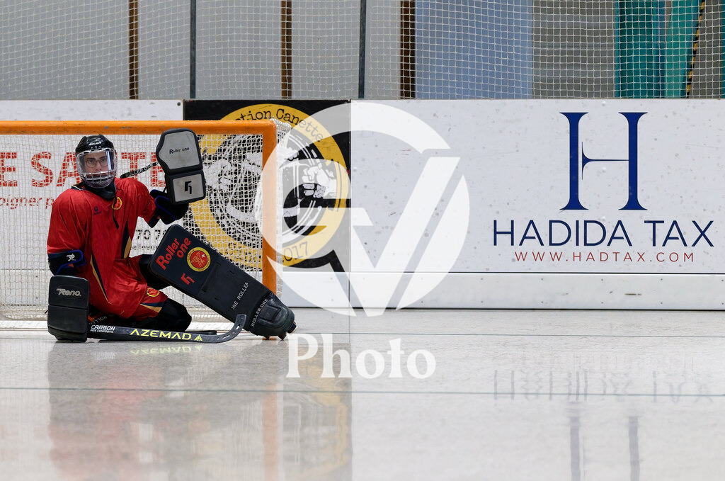 U15  - Geneve RHC v Montreux HC  |  during the U15  match between Geneve RHC and Montreux HC  at Centre sportif de la queue d'arve in Geneve, Switzerland