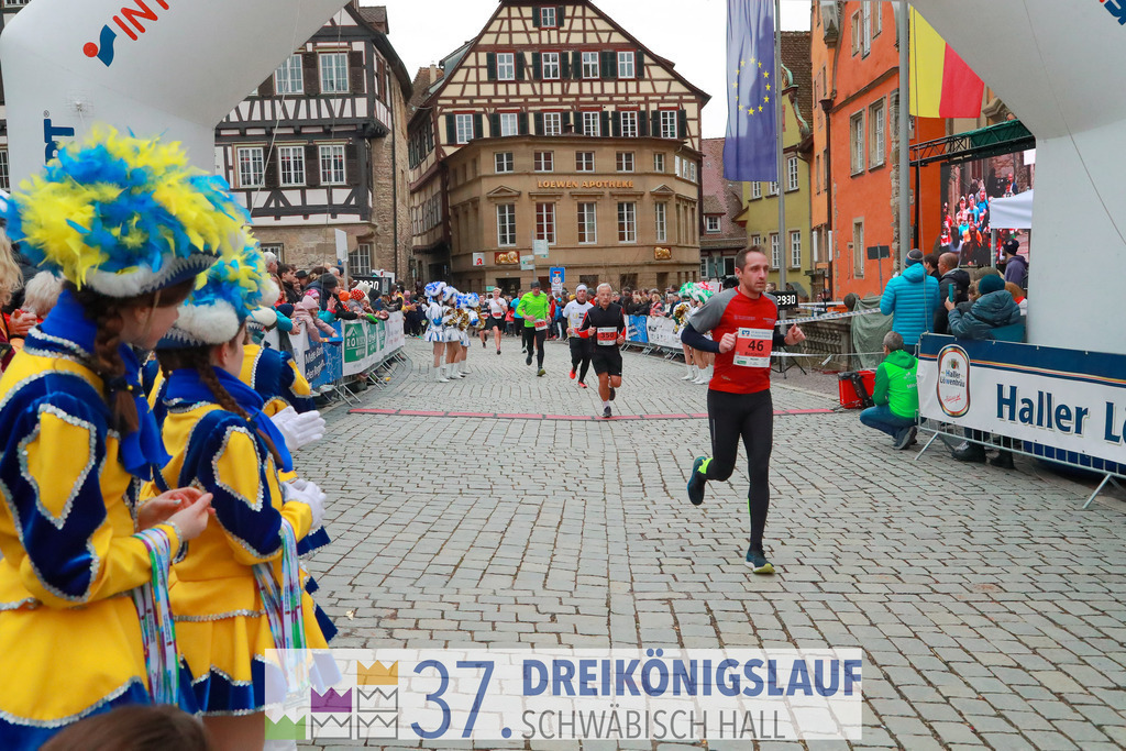 VR Bank Hauptlauf 10000m | 3 Koenigslauf 2023 - Realisiert mit Pictrs.com