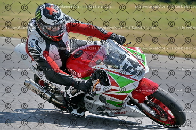 25bt04-1168 | markuskiefer.com - Realisiert mit Pictrs.com