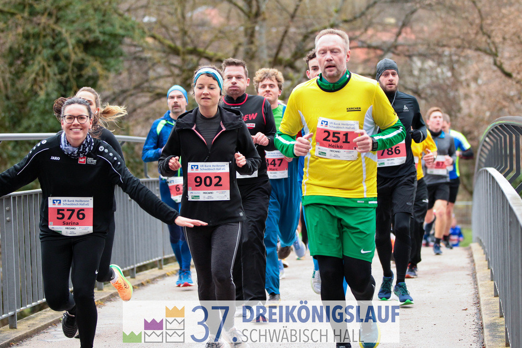 VR Bank Hauptlauf 10000m | 3 Koenigslauf 2023 - Realisiert mit Pictrs.com