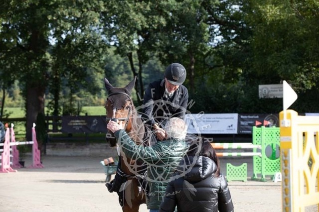 2B4A1076 | pixelfaenger - Realisiert mit Pictrs.com